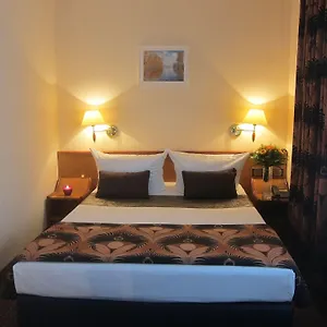 2* Hotell Atrium